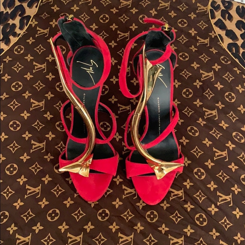 Giuseppe zanotti passione